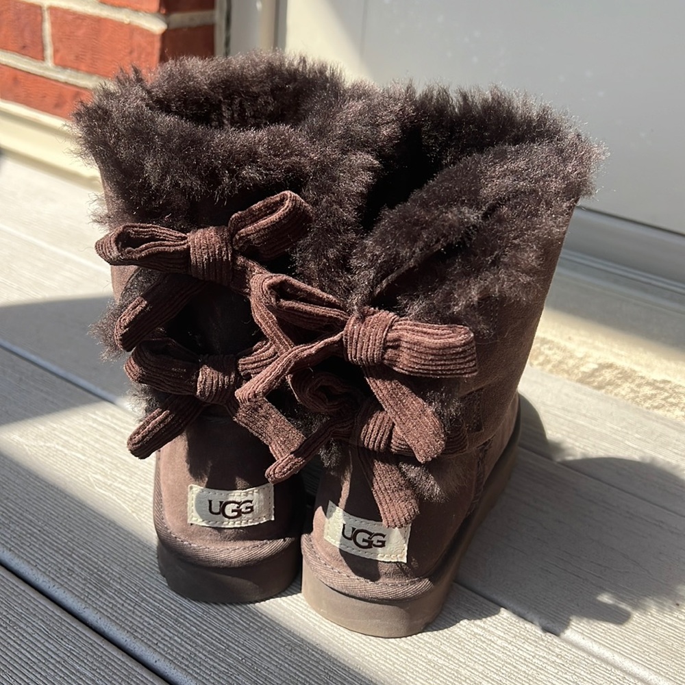 Ugg Nautical Bailey Bow